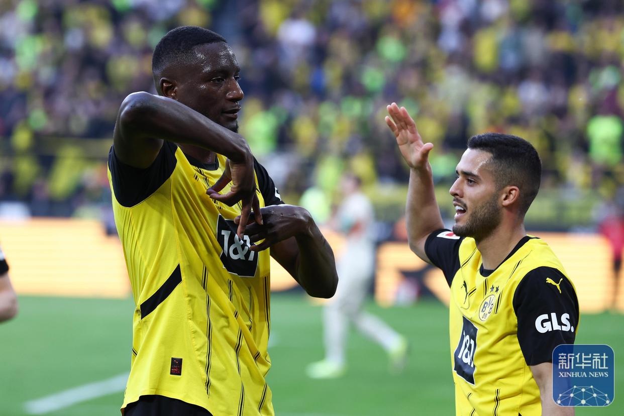 赛地聚焦:法甲今夜热度飙升,门兴格拉德巴赫豪取连胜,话题不断,轮换策略成焦点的简单介绍 赛地聚焦:法甲今夜热度飙升,门兴格拉德巴赫豪取连胜,话题不断,轮换策略成焦点的简单介绍