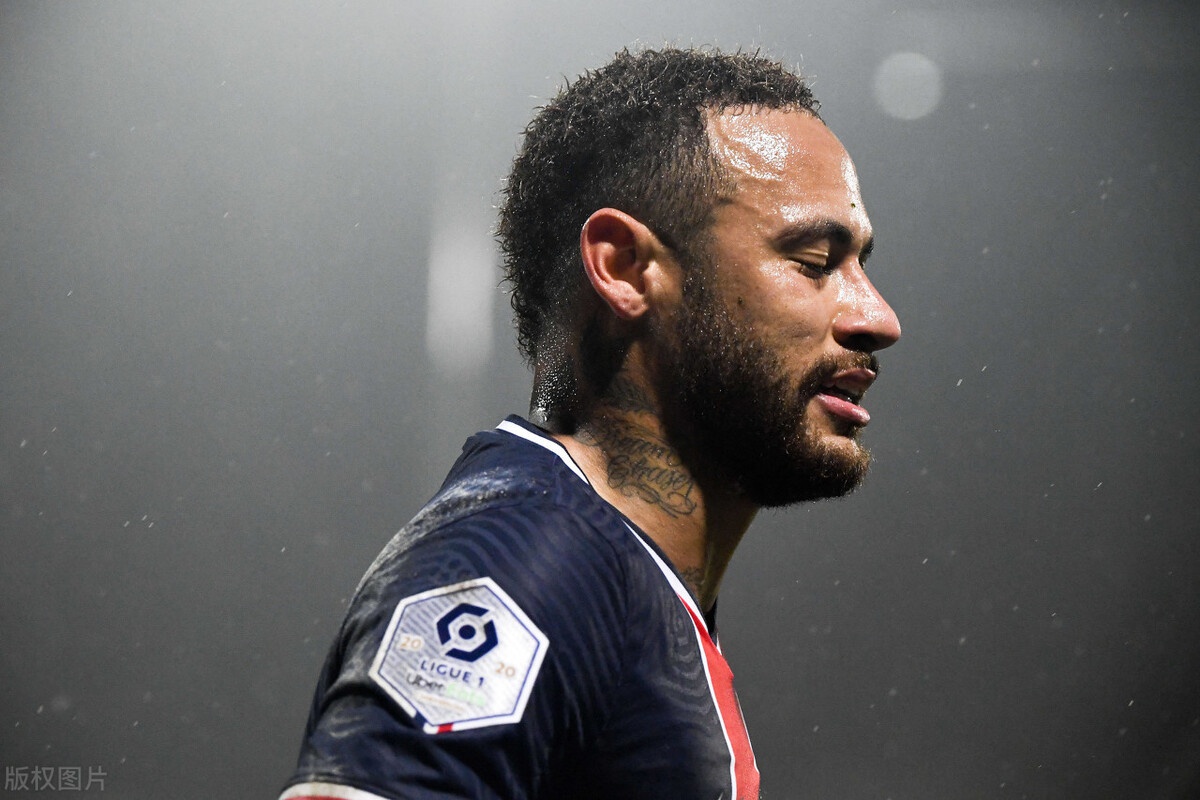 风云突变!山东泰山国际比赛日扳平良机,法甲版图或变,气氛紧张,团队化学反应显著 风云突变!山东泰山国际比赛日扳平良机,法甲版图或变,气氛紧张,团队化学反应显著