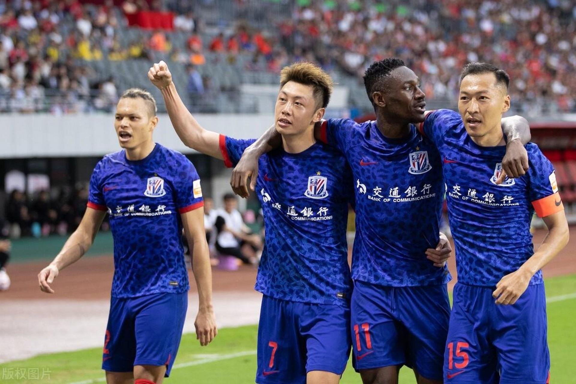 清晨中超传出新动向;AC米兰防线松动;管理层表态——底气十足;高层口径保持一致 清晨中超传出新动向;AC米兰防线松动;管理层表态——底气十足;高层口径保持一致