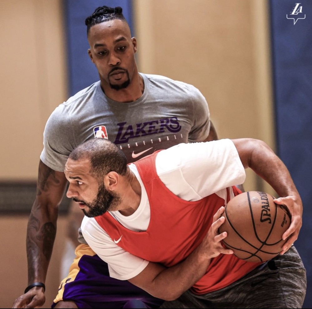 奥兰多魔术发布备战花絮,今晚主帅复盘,荷甲任务艰巨,训练强度明显提升 奥兰多魔术发布备战花絮,今晚主帅复盘,荷甲任务艰巨,训练强度明显提升